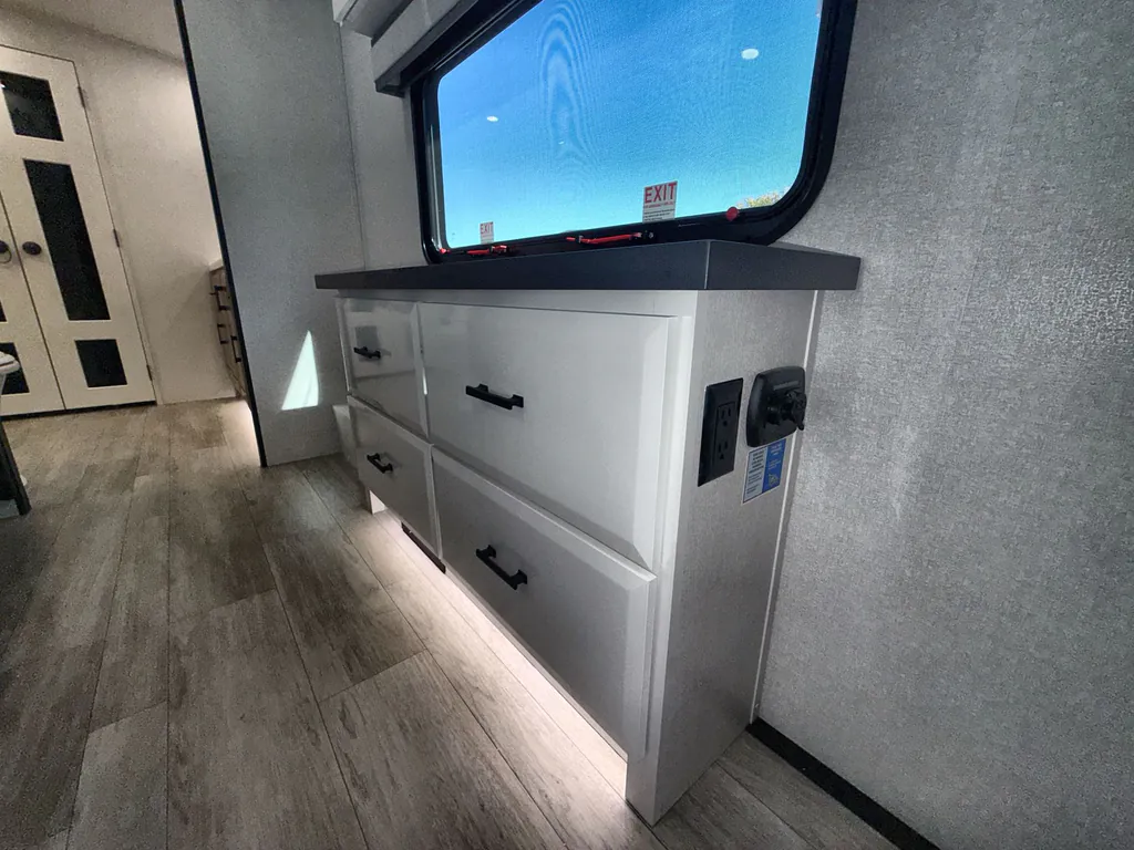 2026 Jayco Pinnacle 36FBTS, Photos photo 40