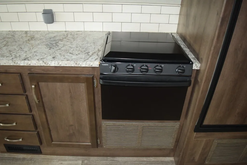 2018 Jayco Alante 31V, Photos photo 17