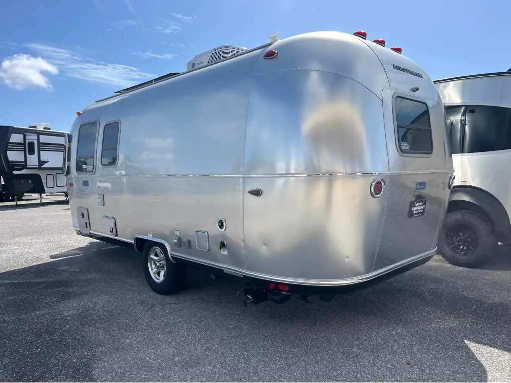 2026 Airstream Bambi 22FB - Photo 4