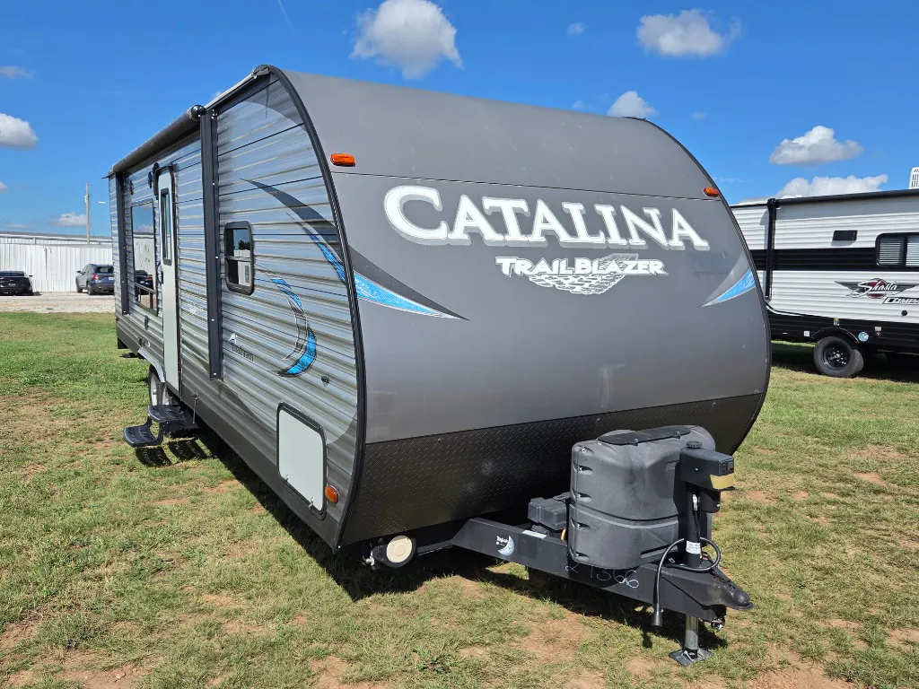 2018 Coachmen Catalina Trail Blazer 26TH - Photo 2