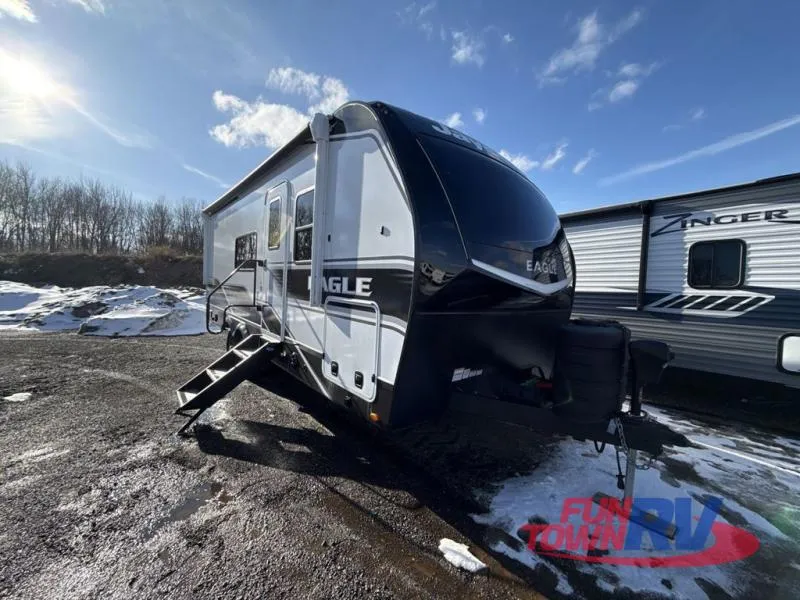2025 Jayco Eagle 230MLCS - Photo 2