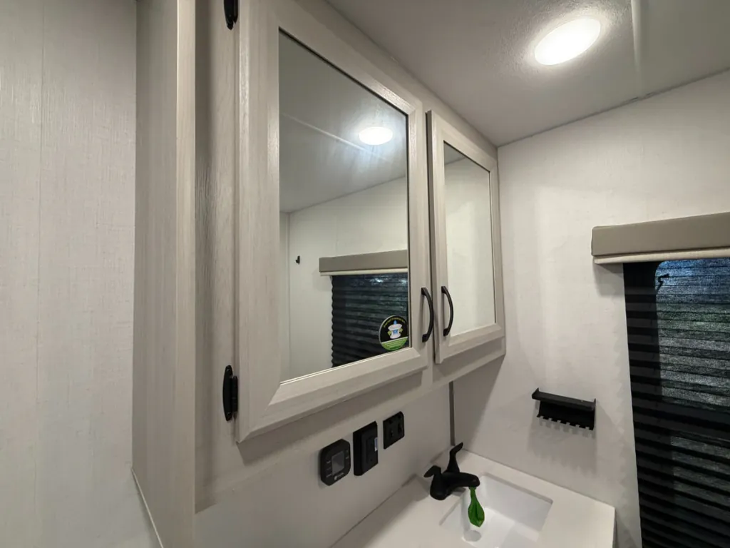 2027 Forest River Aurora 44CONDO, Photos photo 44