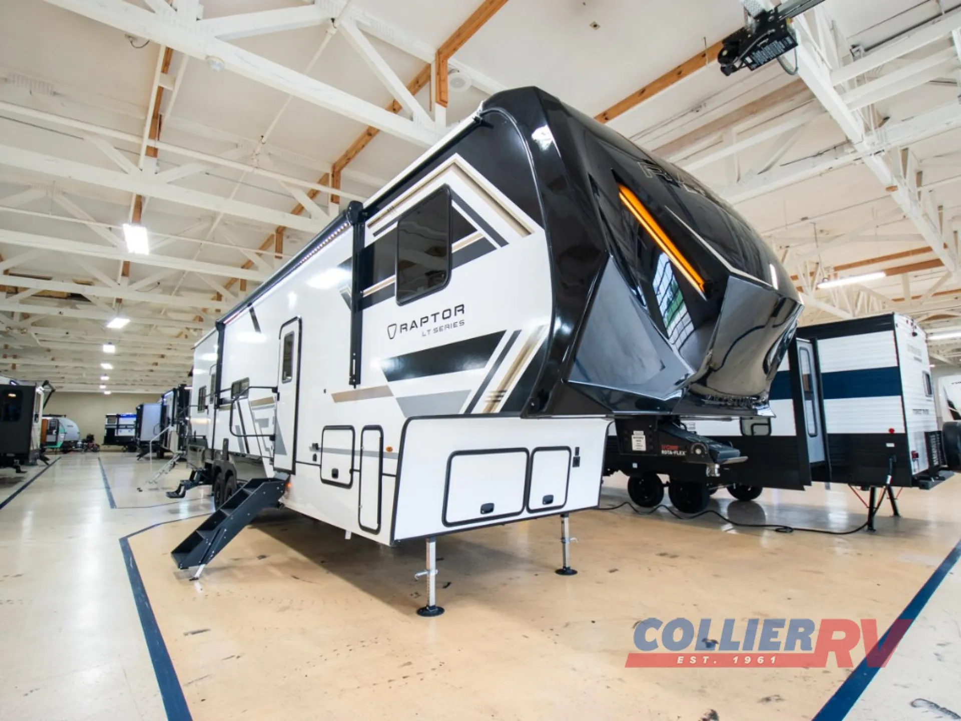 2027 Keystone Raptor Carbon Series 361LT - Photo 2