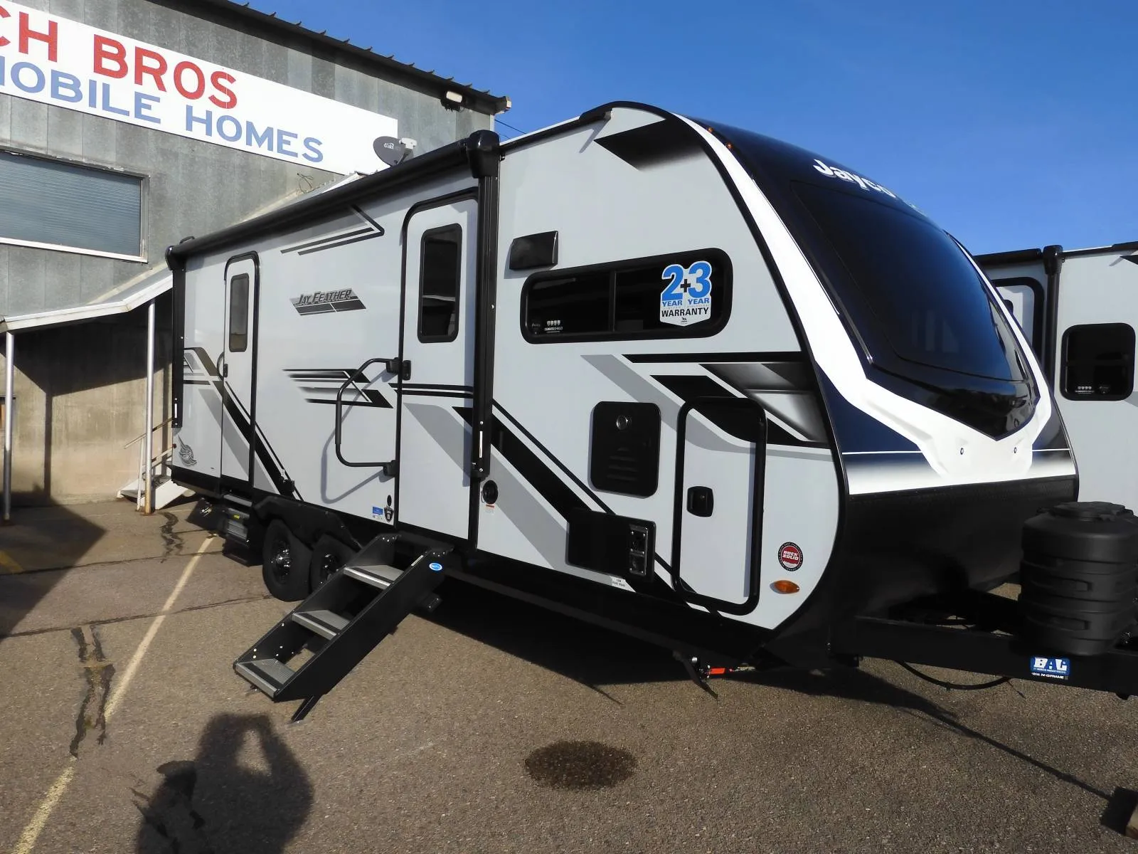 2026 Jayco Jay Feather 24FK - Photo 2