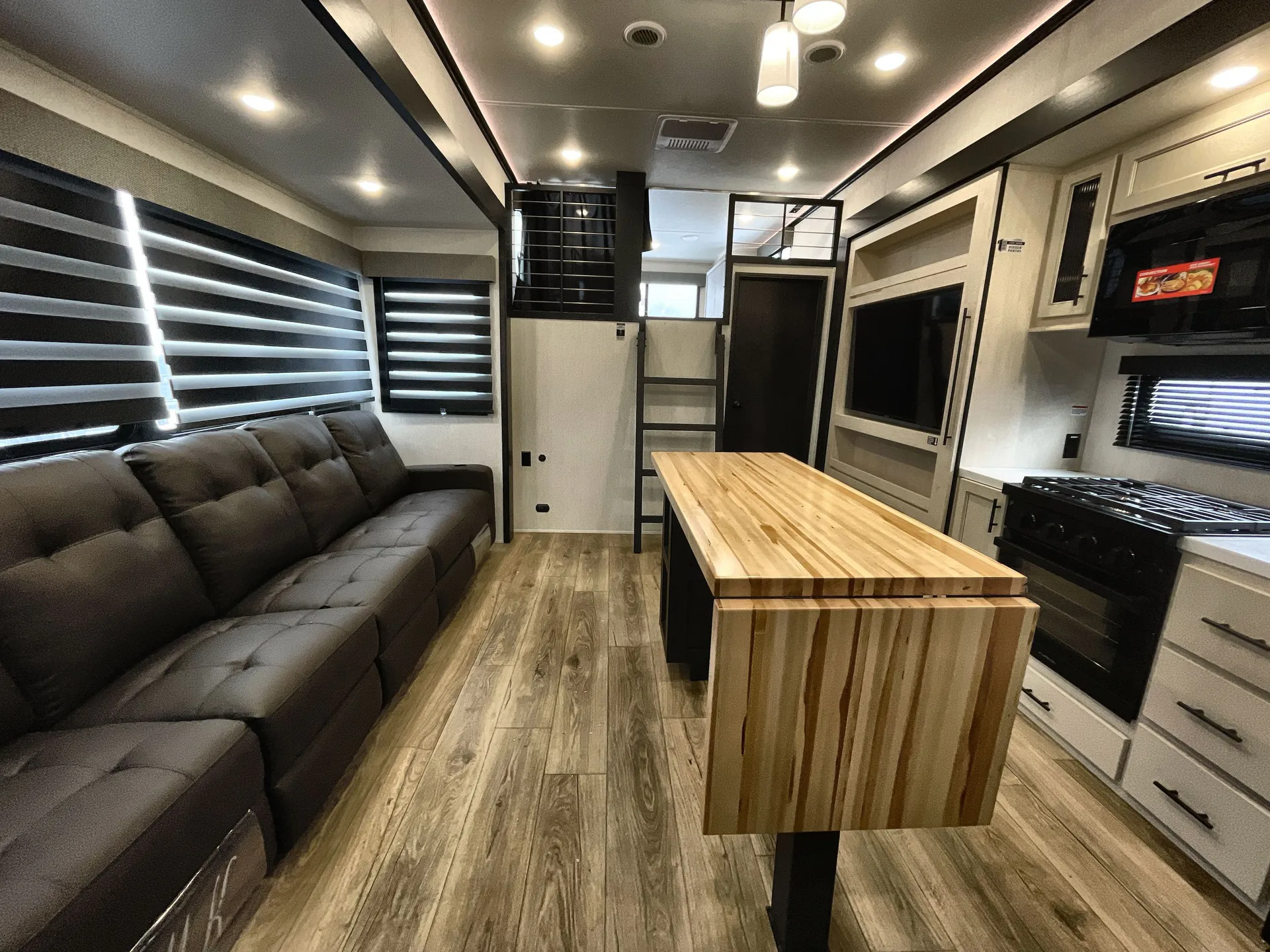 2026 Forest River Sabre 36DBB — living area main