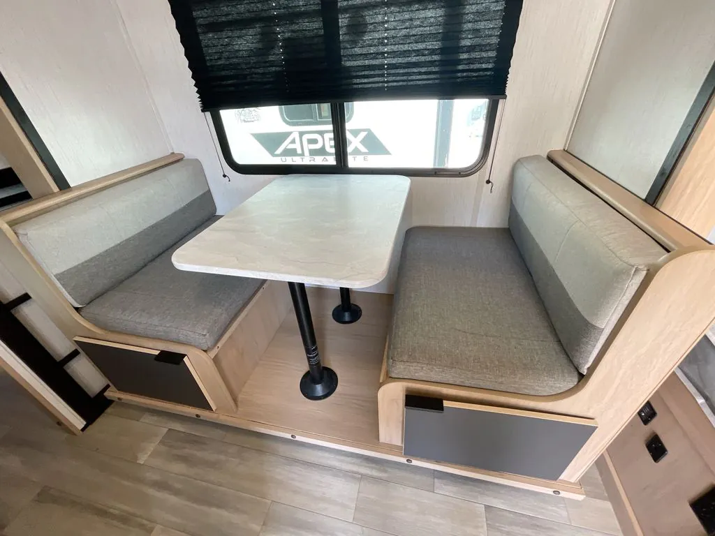 2022 Cruiser RV Hitch 18BHS - Photo 4