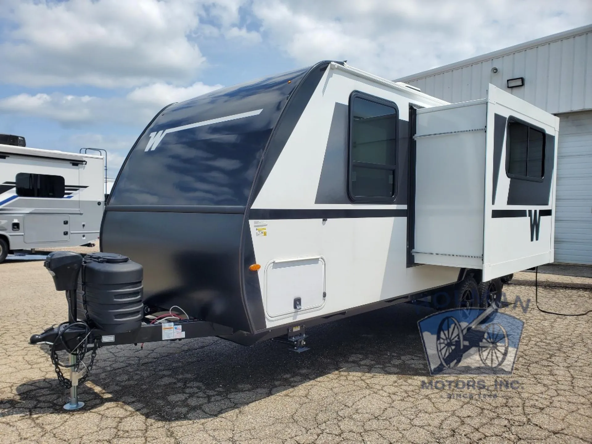 2027 Winnebago Micro Minnie 2200MBH - Photo 4