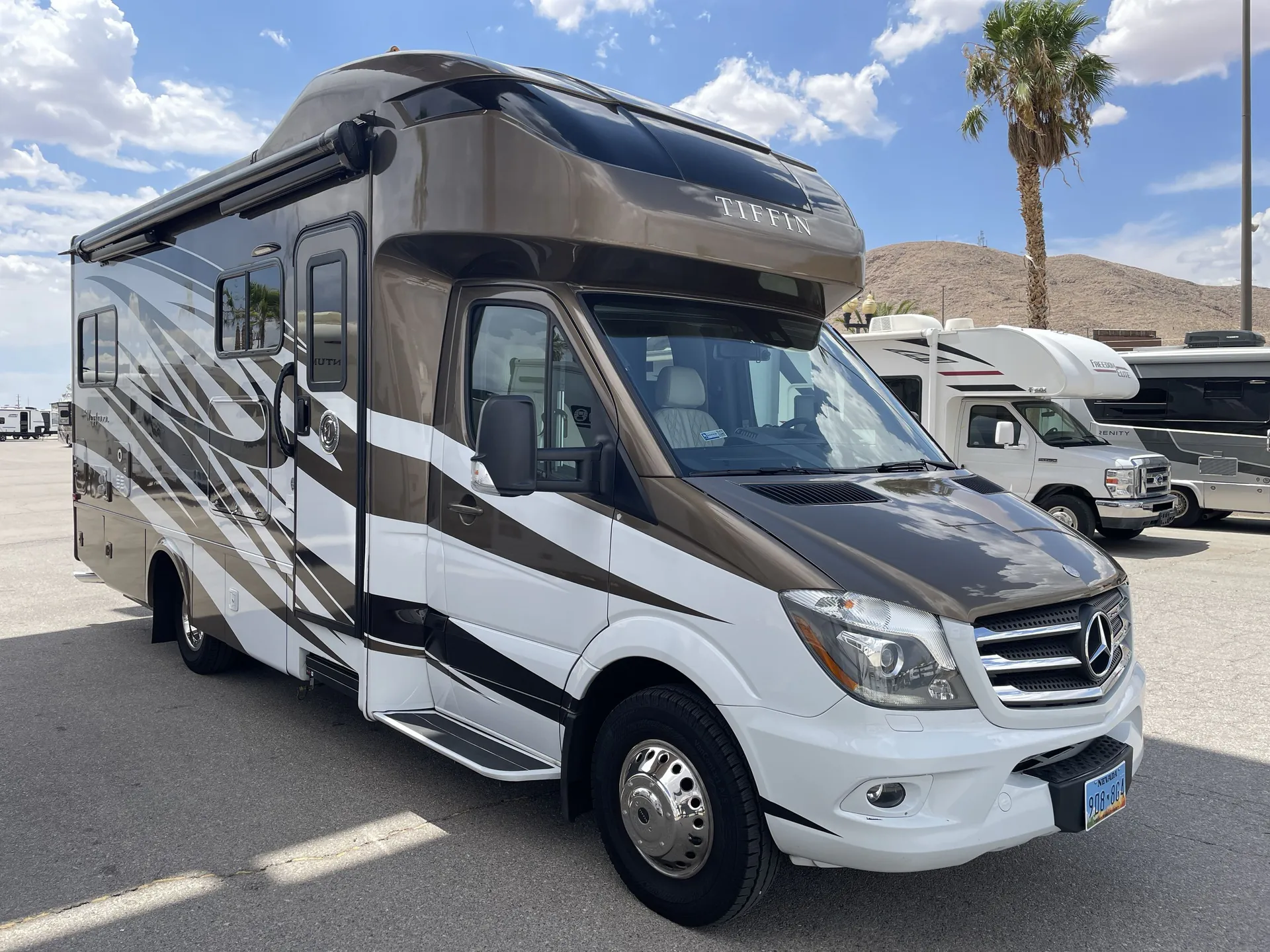 2018 Tiffin Wayfarer 24 TW dealer photo 1 from Camping World