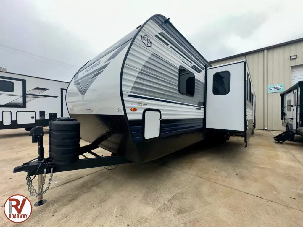 2027 Forest River Puma 31QBBH, Photos photo 5