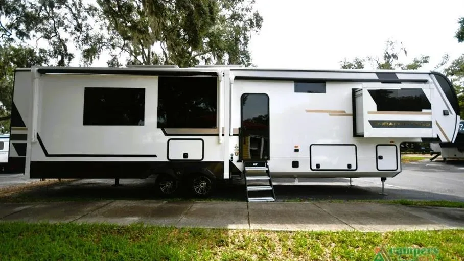 2026 KZ Durango Gold G390MLQ - Photo 2
