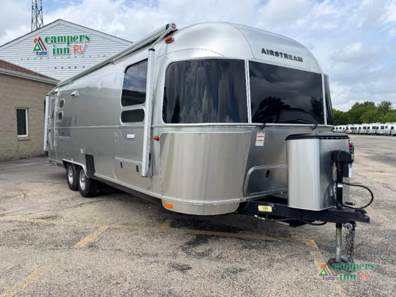 2023 Airstream International 27FB - Photo 2