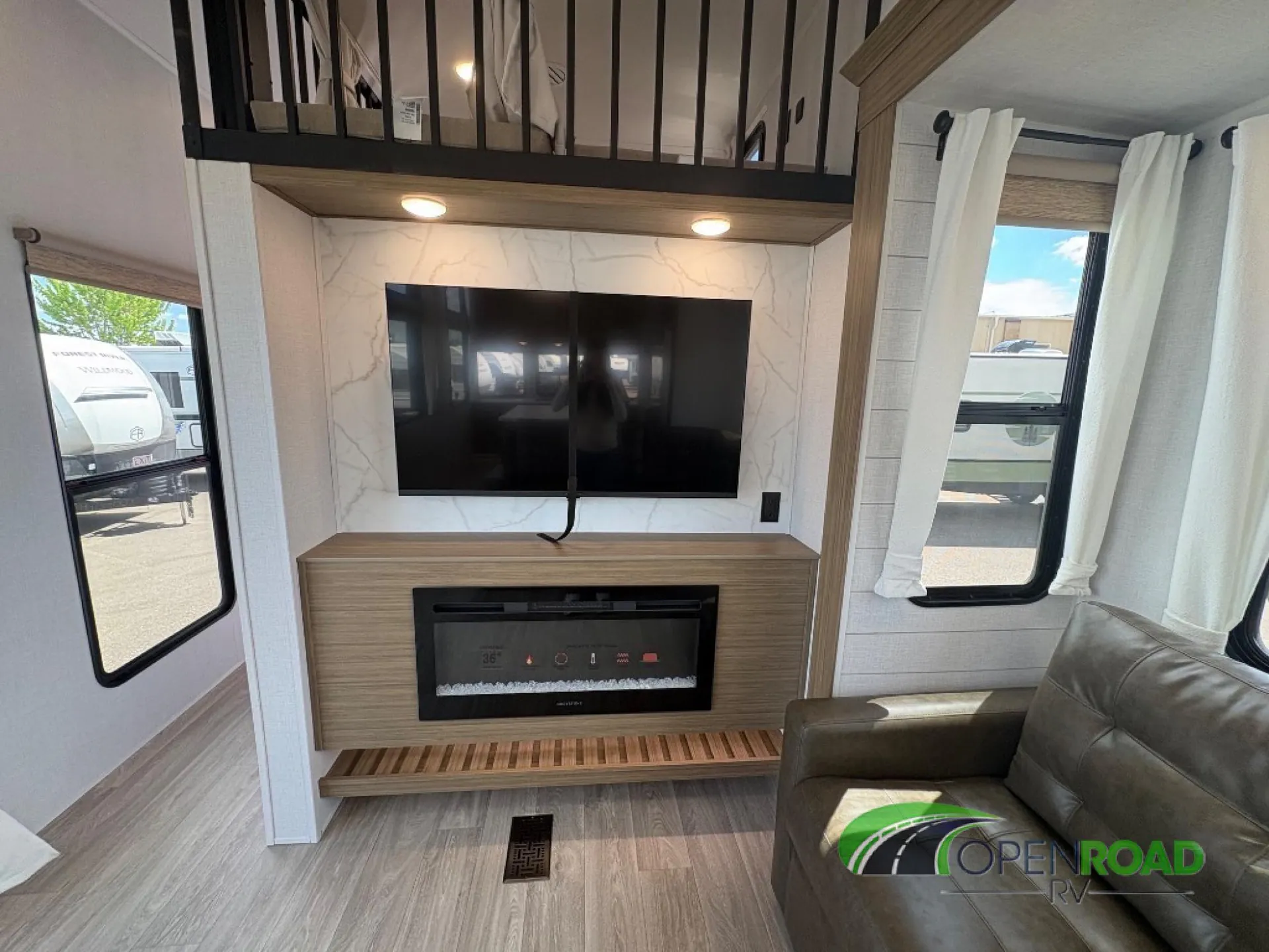 2026 Forest River Wildwood 40FKP — Photo 7