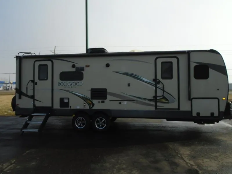 2019 Forest River RV Rockwood Ultra Lite 2604WS - Photo 3