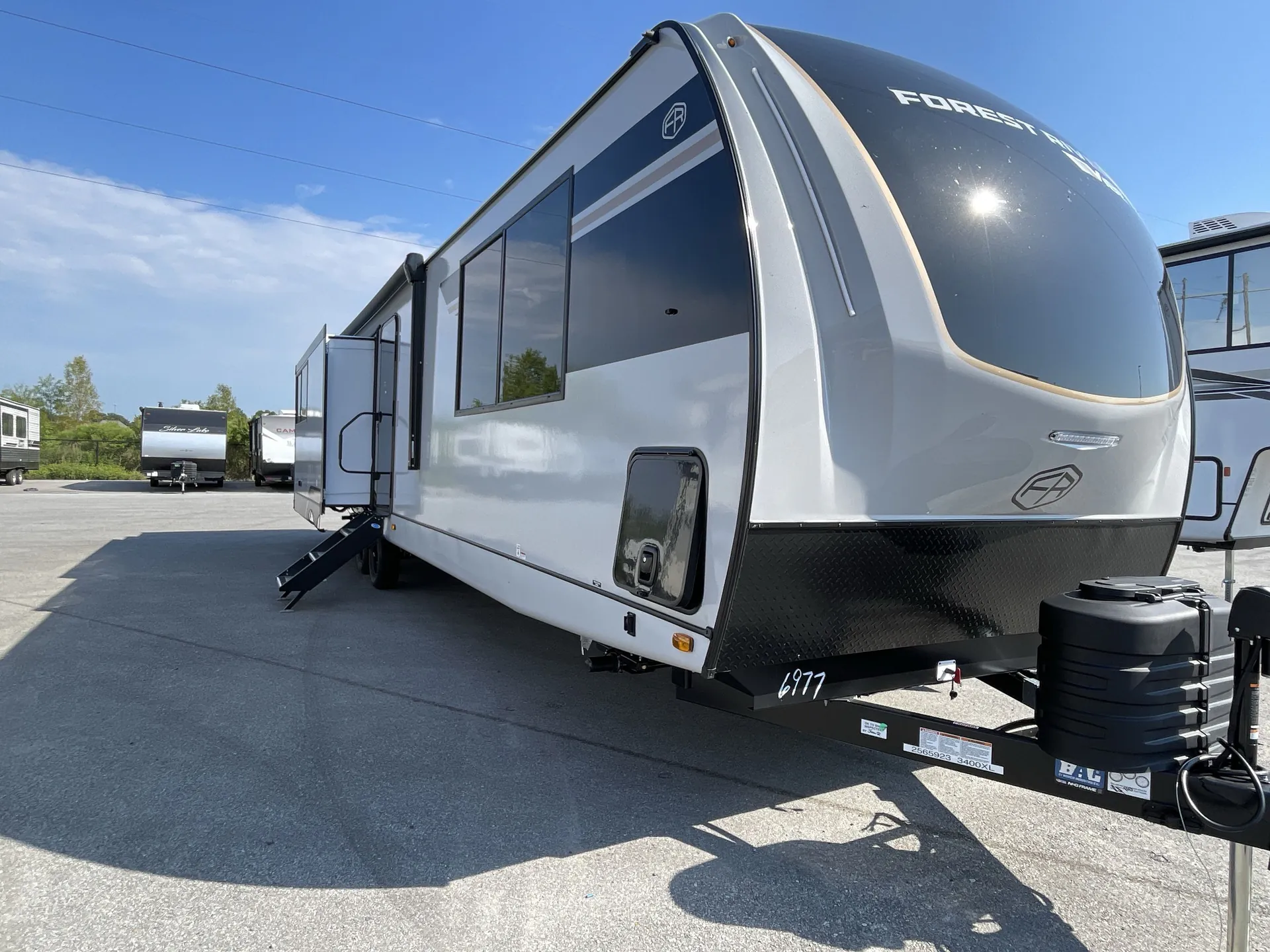 2026 Forest River Vibe 3400XL - Photo 2