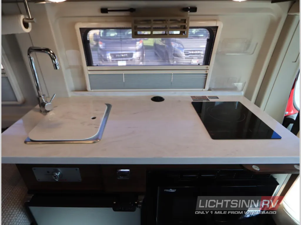 2022 Winnebago Travato 59KL, Photos photo 24