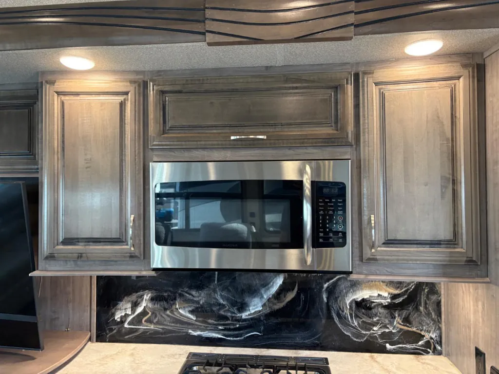2020 Forest River Cedar Creek Champagne Edition 38EL, Photos photo 16