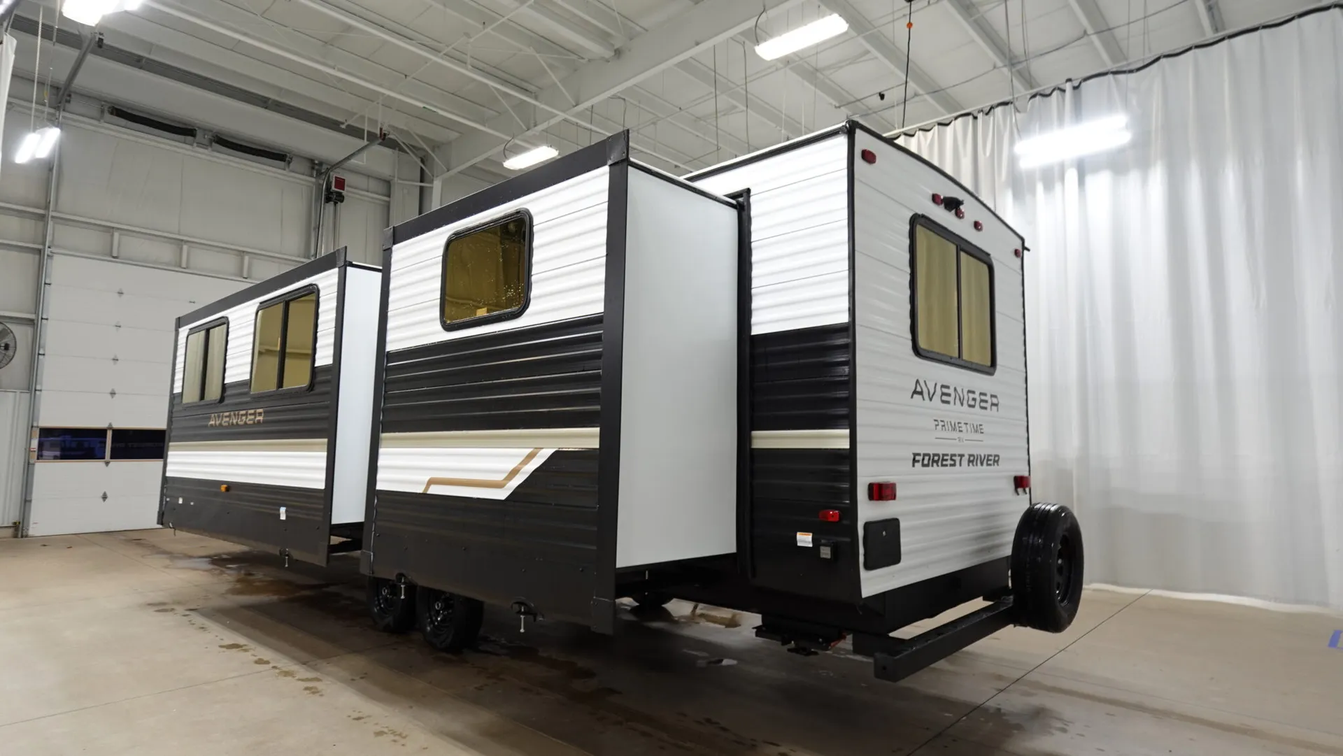 2026 Prime Time RV Avenger 30PO - Photo 4