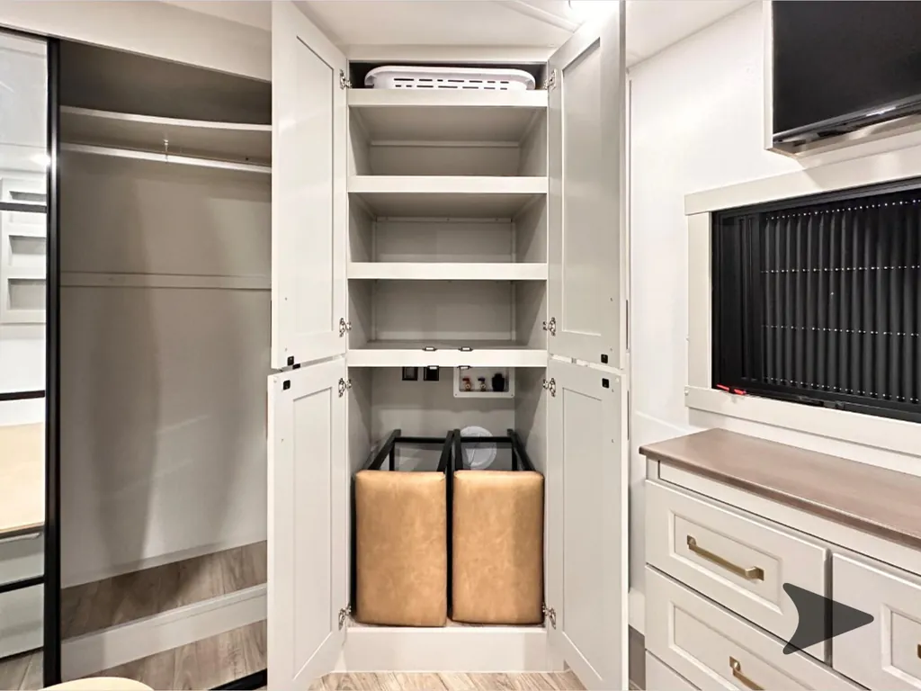 2025 Brinkley Model G 3250, Photos photo 68