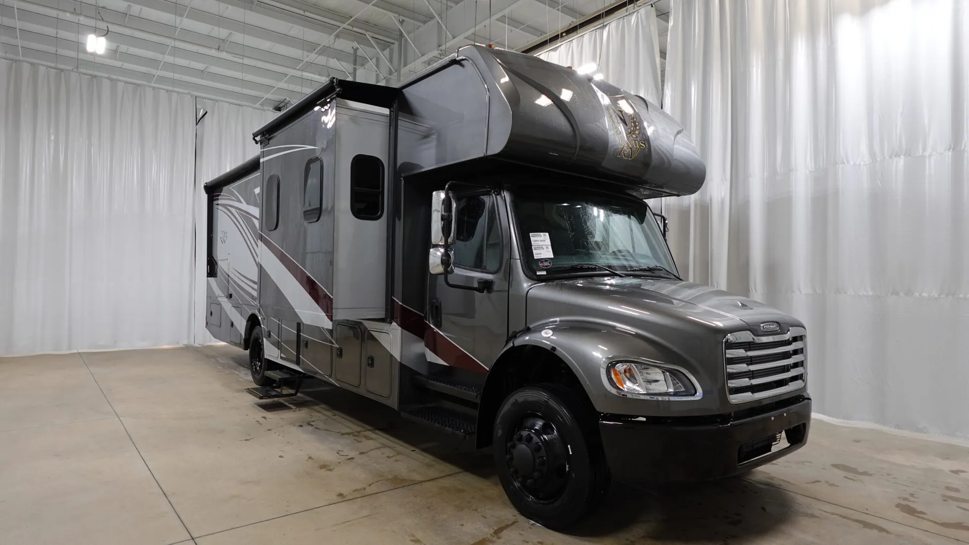 2026 NeXus RV Wraith 33F - Photo 2