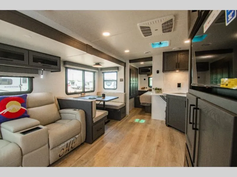 2026 Forest River Rockwood Ultra Lite 2606WS - Photo 3