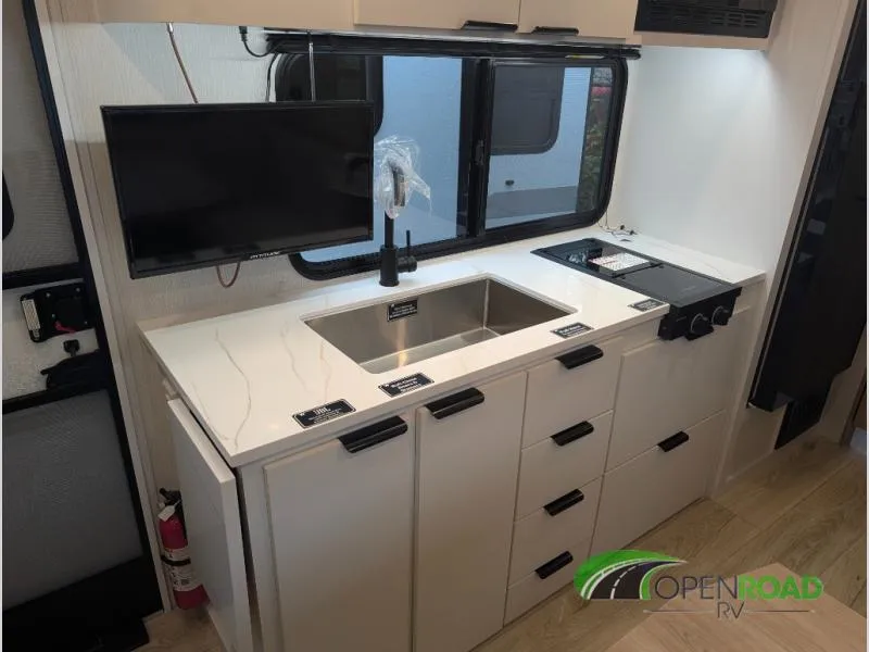 2026 Winnebago Micro Minnie 1800BH - Photo 4