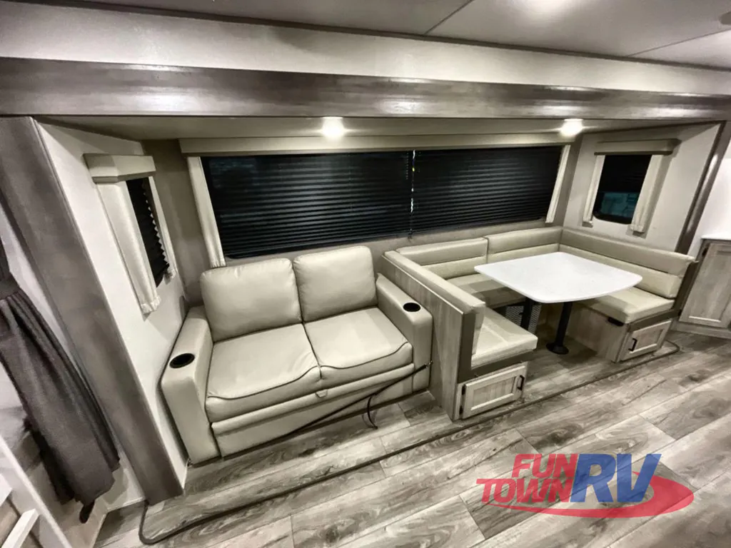 2026 Coachmen Catalina Legacy Edition 273DBHCK, Photos photo 20