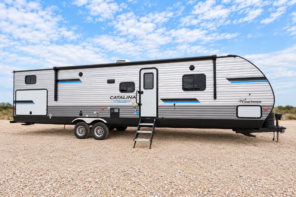 2023 Coachmen Catalina Legacy Edition 343BHTS (2 Queen Beds), Photos photo 20