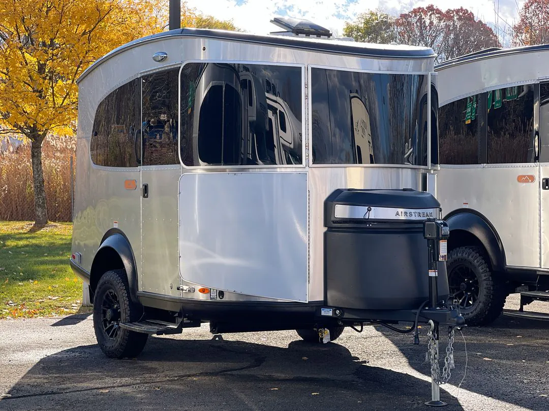 2025 Airstream Basecamp Basecamp 16X - Photo 2