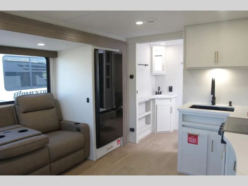2026 Grand Design Transcend 245RLT - Photo 4