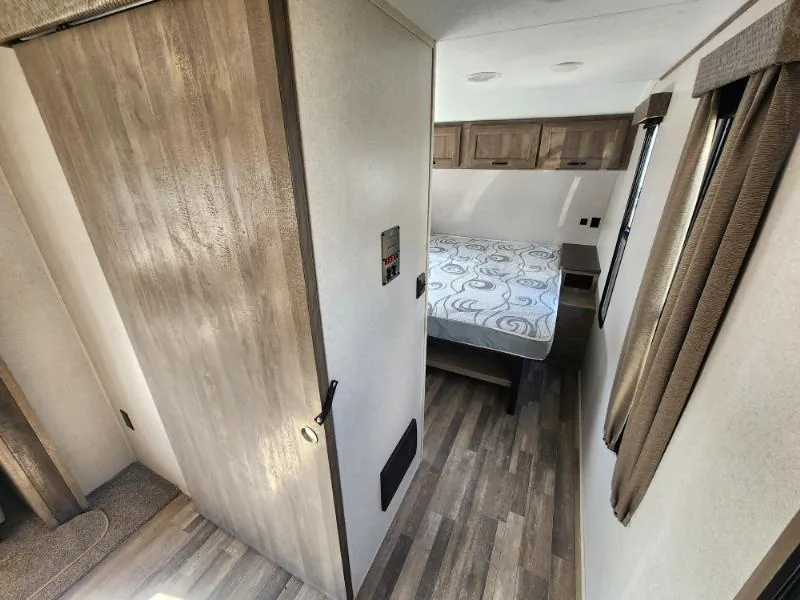 2020 Forest River Vibe 28RB, Photos photo 7