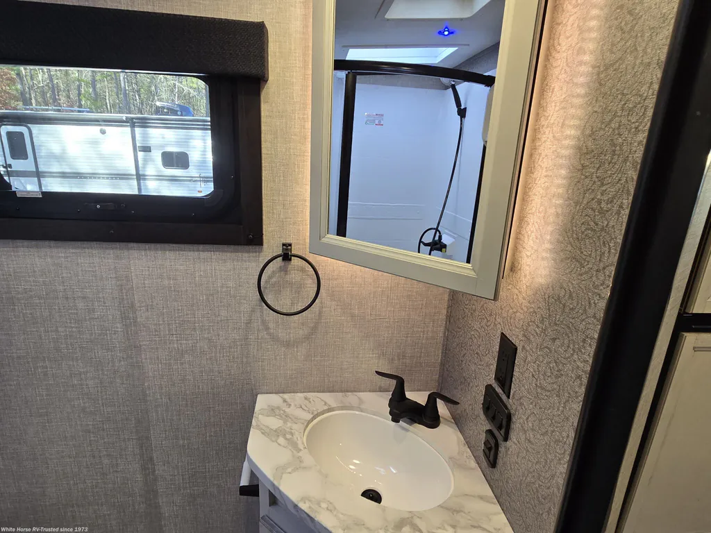 2022 Jayco White Hawk 25MBH, Photos photo 22