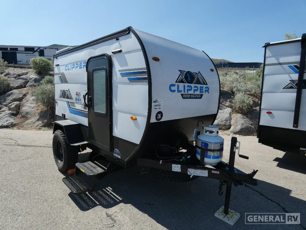 2025 Coachmen Clipper ROK 8000ROK - Photo 2