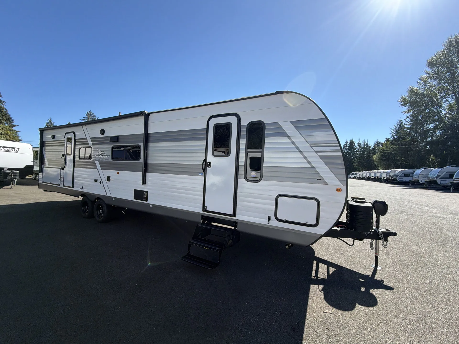 2027 Jayco Jay Flight 330TBS - Photo 2