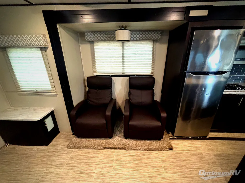 2019 Prime Time LaCrosse 3399SE, Photos photo 7