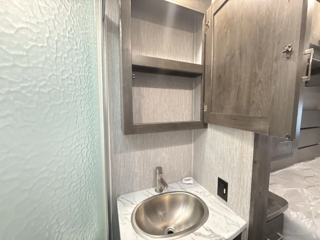 2022 Coachmen Pursuit 31BH, Photos photo 25