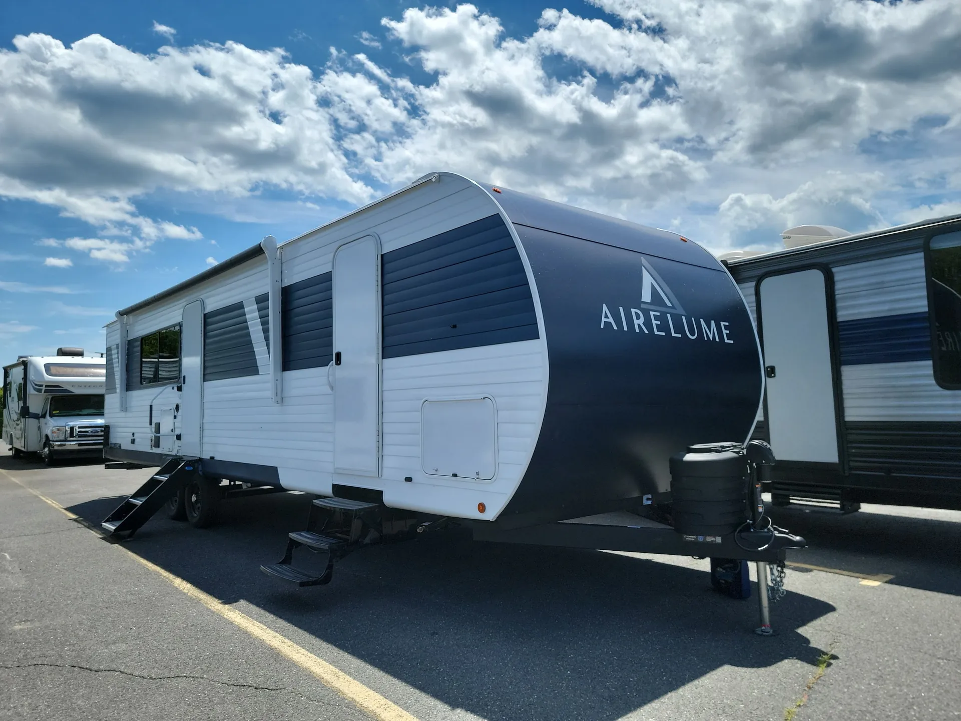 2026 Forest River Airelume 285 - Photo 2
