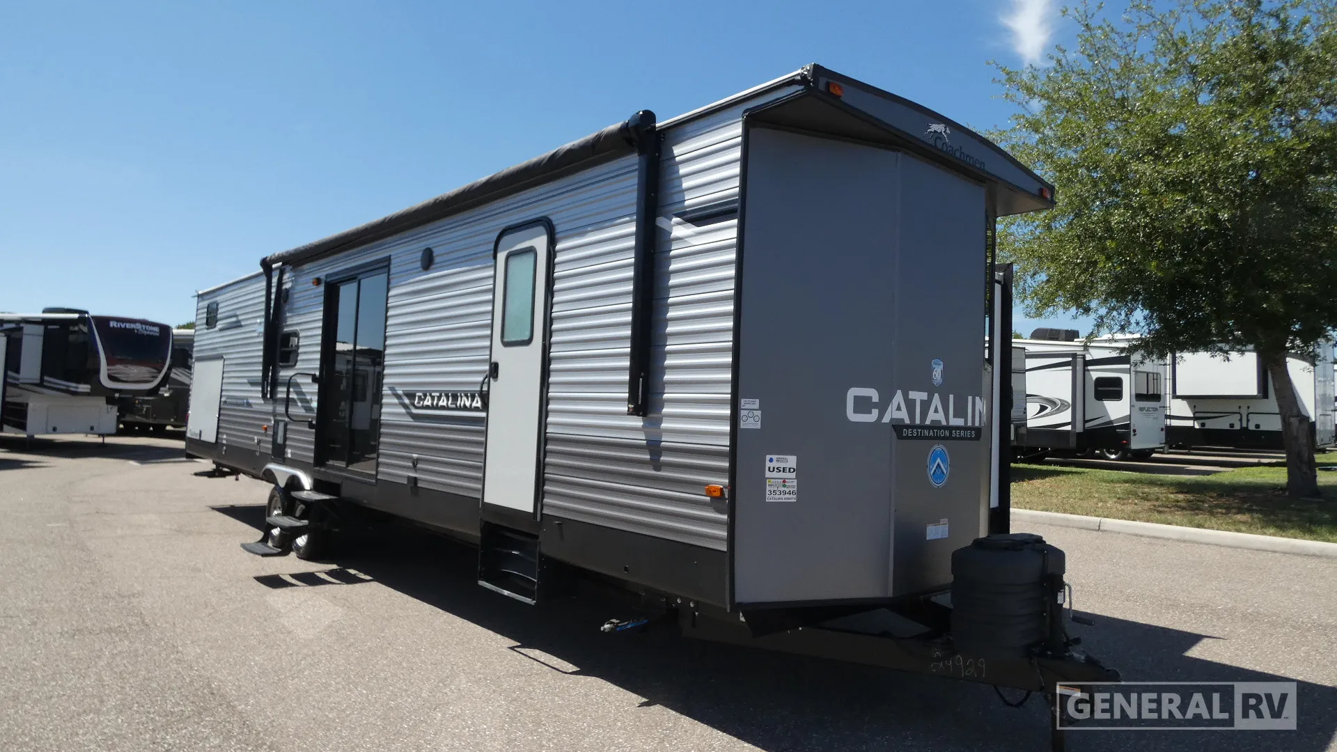 2024 Coachmen Catalina Destination Series 40BHTS - Photo 2