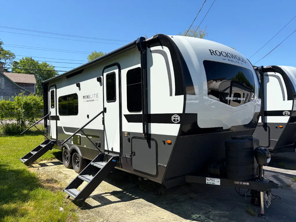 2026 Forest River Rockwood Mini Lite 2515S - Photo 3