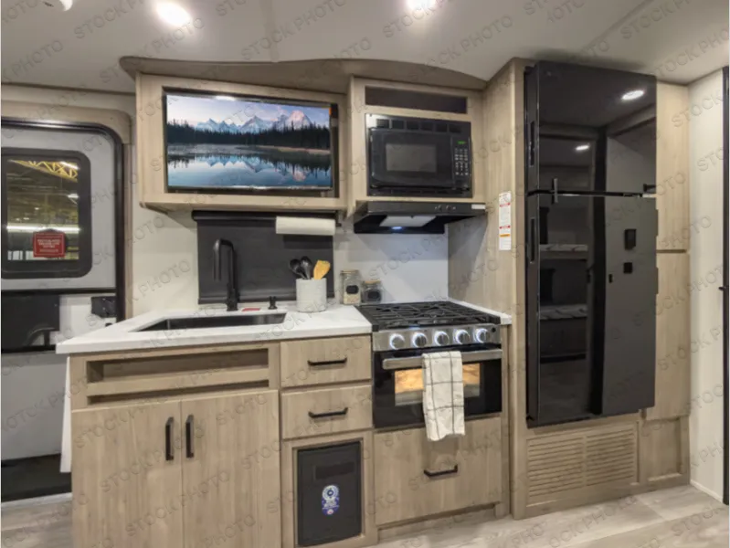 2027 Grand Design Imagine XLS 22BHE - Photo 4