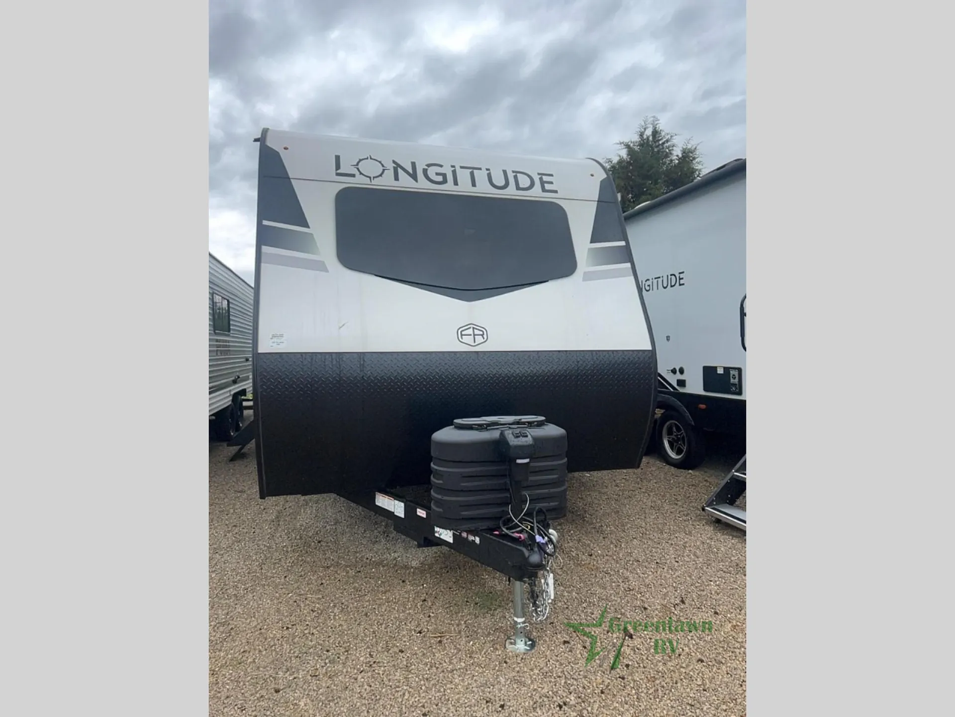 2026 East to West Longitude 310RL - Photo 3