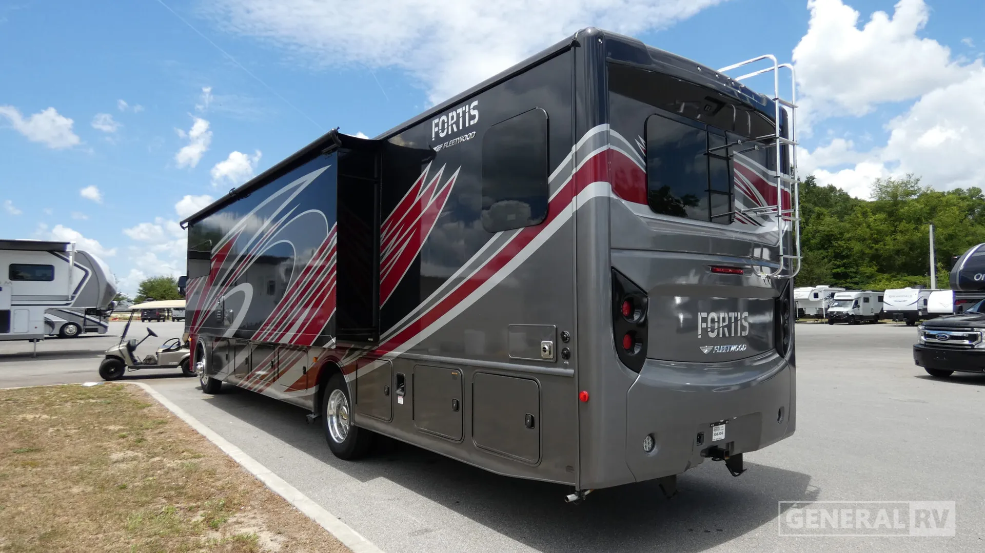2024 Fleetwood Fortis 36Y - Photo 4