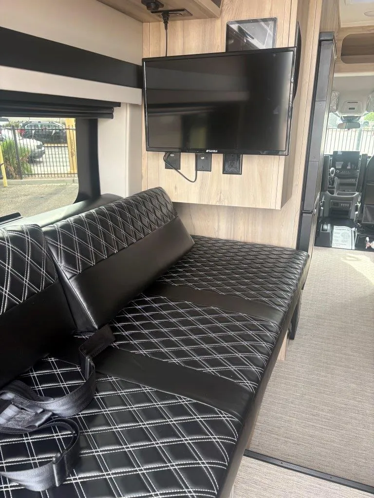 2027 Chinook RV Bayside RT, Photos photo 15