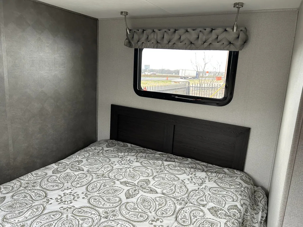 2021 Forest River Sunseeker TS2380, Photos photo 16