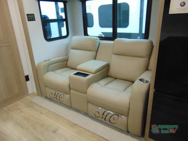 2026 Forest River Rockwood Mini Lite 2523MBR - Photo 3