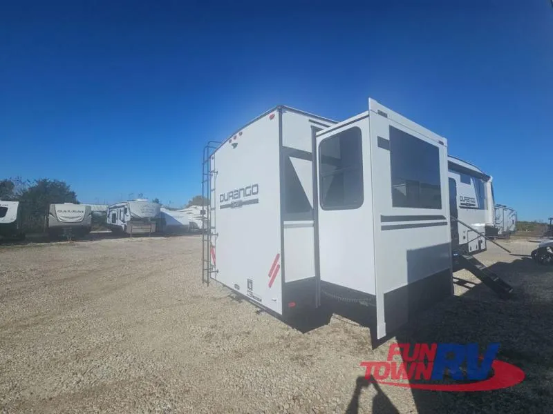 2026 KZ Durango Half-Ton 290RLT - Photo 4