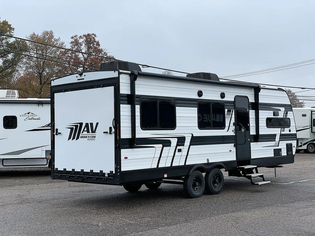 2025 Grand Design Momentum MAV 24MAV, Photos photo 7