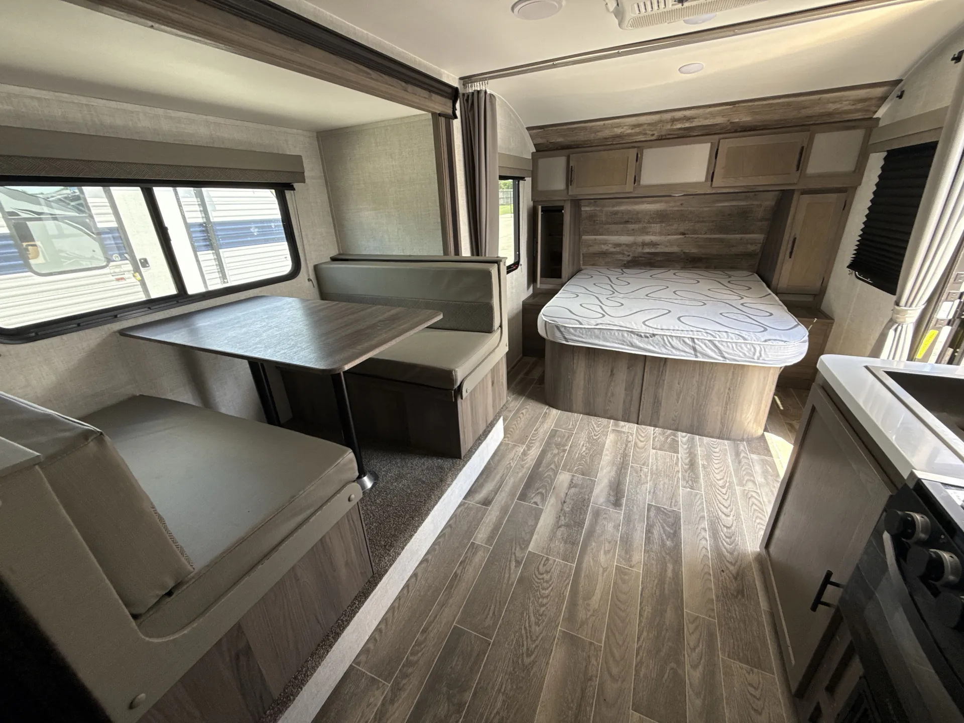 2023 Gulf Stream Northern Express 21MBD — living area main