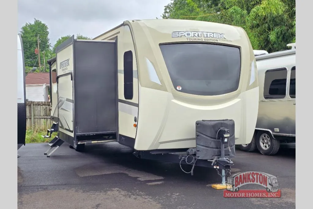 2020 Venture RV SportTrek Touring Edition 333VFL - Main photo