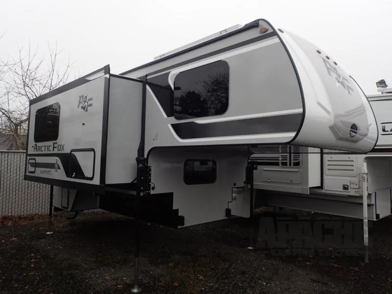 2026 Northwood Arctic Fox Camper 1140 - Photo 2