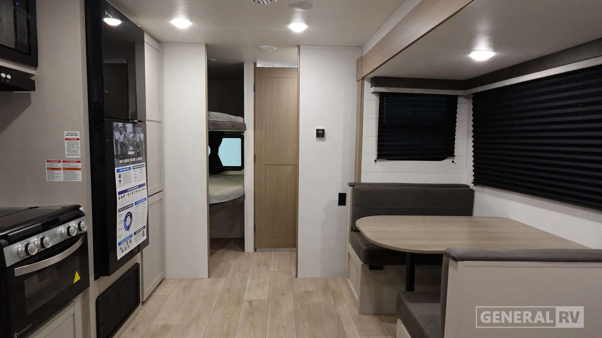 2027 Jayco Jay Flight SLX 261BHS - Photo 3